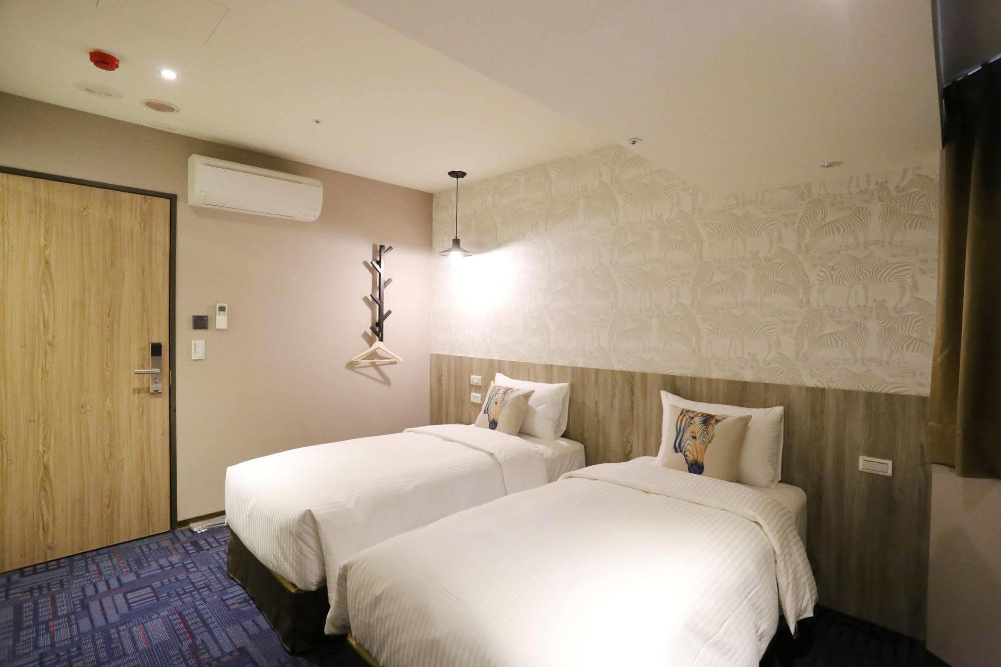 Ark Hotel - Changan Fuxing方舟商業股份有限公司 Taipei Exterior foto